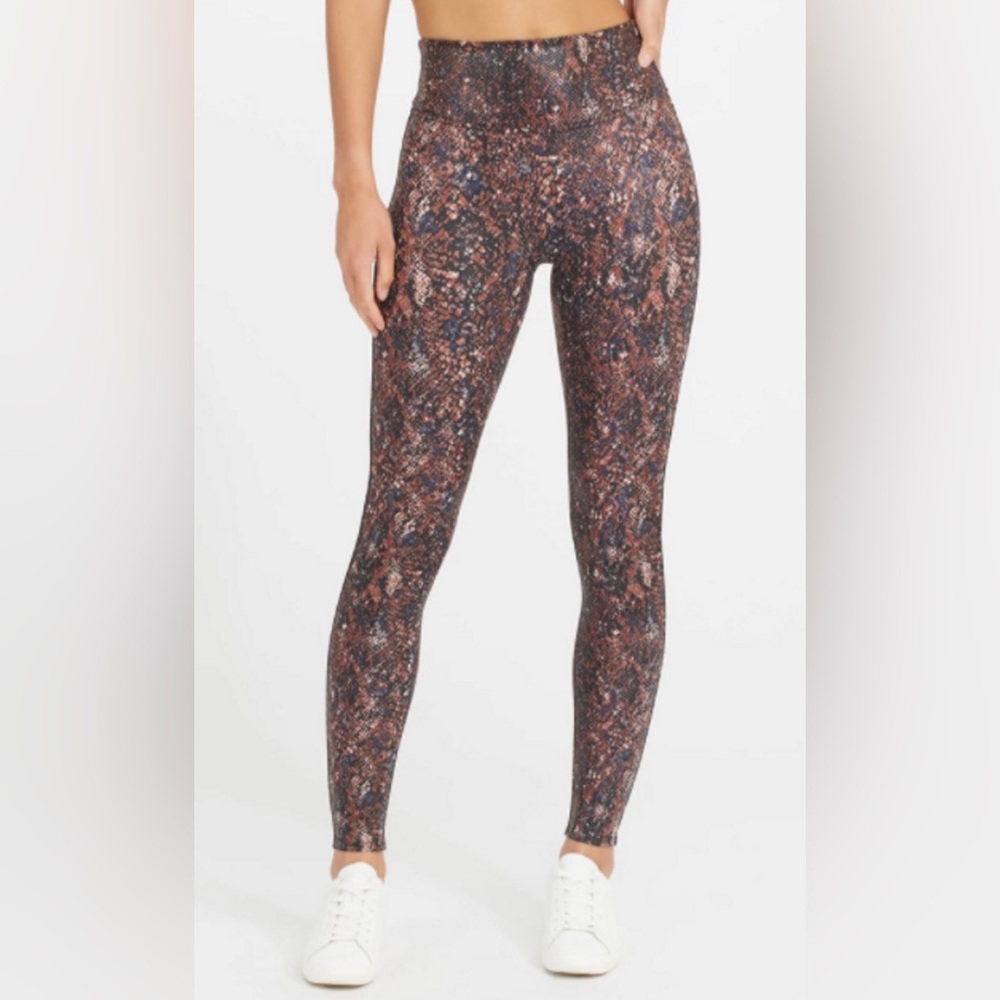SPANX Black and Brown faux snakeskin Patterned Leggings